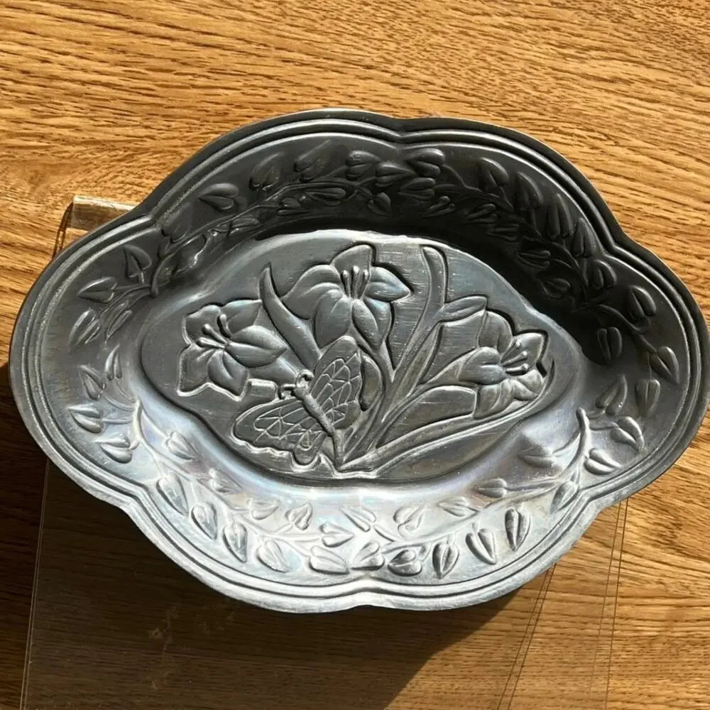 Vintage Lenox Embossed Butterfly Meadow 9” server plate dish